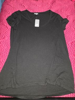 Splendid Black Scoop Neck Medium Short Sleeve Tee